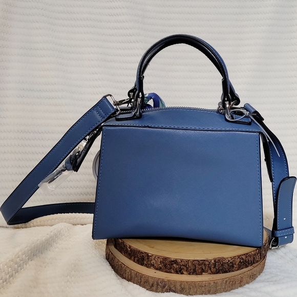 Steve Madden Ocean Breese Handbag - Picture 5 of 9
